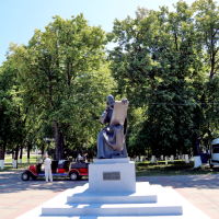 Памятник иконописцу Андрею Рублёву, Владимир