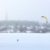 Крылатый лыжник (с парашютом "летающее крыло"), Шуя