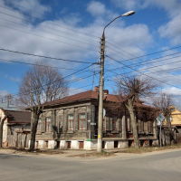 Старый дом на перекрёстке улиц Стрелецкой и Васильевской, Шуя