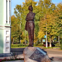 Памятник Константину Бальмонту., Шуя