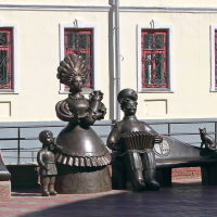 Памятник Дымковской игрушке. Киров, Киров
