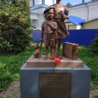 Памятник детям Ленинграда., Нолинск
