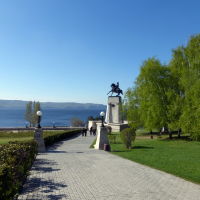 памятник основателю города  Татищеву Василию Никитичу, Тольятти