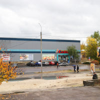 Магазин Семья, Рубежное