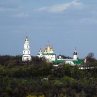 Вид на женский Крестовоздвиженский монастырь, Полтава