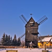Windmill in the Lusatian  winter in Doergenhausen, Хойерсверда