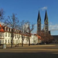 Halberstadt, Domplatz mit Dom St. Stephanus und Sixtus, Халберштадт