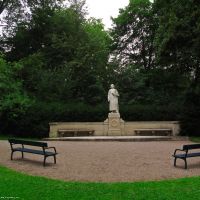 GER Weimar Ferenc Liszt in Park an der Ilm {in the rain} by KWOT {upload 22/10/2011 on his 200th birthday}, Веймар