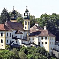 Passau,  Kloster "Maria Hilf",   Juni 2014, Пасау