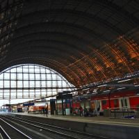 Bremen Hauptbahnhof - Halle - (C) by Salinos_de HB, Бремен