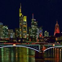 Die Skyline von Frankfurt am Main, bei Nacht., Франкфурт-на-Майне