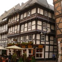 Goslar - Butterhaus am Markt -  im über 500 Jahre alten Gildehaus der Filzhutmachen, Гослар