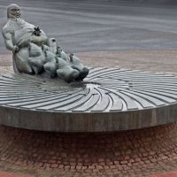 DELMENHORST: AUSZUG DES MÜLLERS - Skulptur von PAUL HALBHUBER (1909-1995) / AUSZUG DES MÜLLERS (move of the miller) - sculpture of PAUL HALBHUBER (1909-1995) • 2009, Дельменхорст