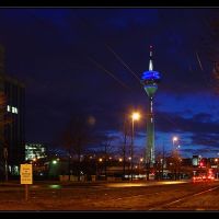 Dusseldorf: the tower at night, Дюссельдорф