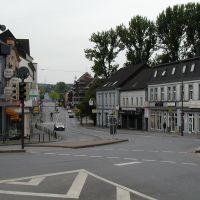 Aplerbeck Mitte vor der Neugestaltung. Blick über die Köln-Berliner-Strasse in Richtung Marktplatz., Люденсхейд