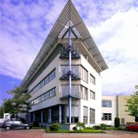 Ratingen - Bürogebäude `Gewerbe im Park´, Halskestrasse (Panorama) - ©03.07.2012 [3.181x4.399_pix], Ратинген
