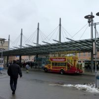Busbahnhof in Siegen mit "Hübbelbummler", Зиген