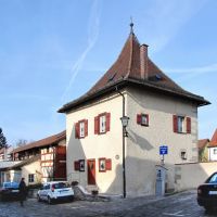 Weißenburg in Bayern - Neues Haus urspr. als Gefängnis erbaut, Вайсенбург