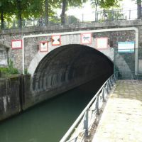 Canal sur la Marne à Joinville, Сен-Мар-дес-Фоссе