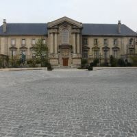 Reims: Palais de justice vu de la place du Cardinal Luçon., Реймс