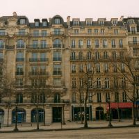 Champs Elysees, Левальлуи-Перре