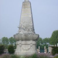 93-Les Pavillons sous Bois monument aux morts, Ла-Курнье