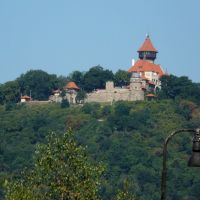 Pohled z Mosteckého nádraží na hrad Hněvín, Мост