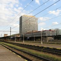 Most (Brüx), new Railway Station, built 1976, view from Platform, Мост