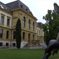 Université de Neuchâtel, Ла-Шо-Де-Фонд