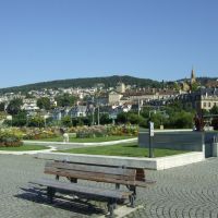 Neuchâtel, Place Pury (darunter befindet sich eine große Tiefgarage!), Ла-Шо-Де-Фонд