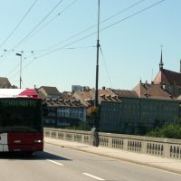 Trolleybus sur le pont de Zähringen à Fribourg, Фрейбург