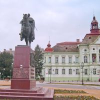 Zrenjanin - Trg slobode - Gradska kuća i spomenik kralju Petru I Oslobodiocu, Зренянин
