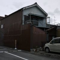Sliced house, Оказаки