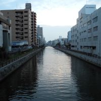 京橋（Ｆ）, Вакэйама
