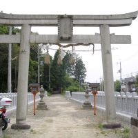 枚方市長尾宮前１丁目・菅原神社, Хитачи
