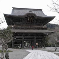 Sanmon (gate). Kenchoji Temple, Kamakura., Камакура