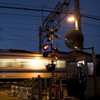 Railroad crossing by the Seibu-Yagisawa station（西武柳沢駅横の踏切）, Кодаира