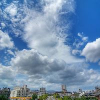 Yokatopia Avenue in Clouds, Кавасаки