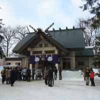 Obihiro Shrine at New Year (新年の帯広神社), Обихиро