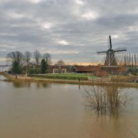 Hoog water IJssel flooded  Deventer, Девентер