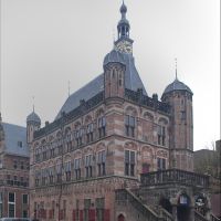 De Waag, whitin the Tourist Information and Historical Museum Deventer, Девентер