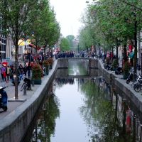 Cada rincón un canal, un deleite. ---Every corner a channel, a delight, Амстердам