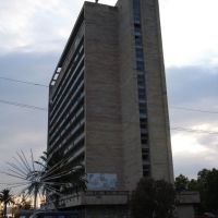 Заброшенная гостиница "Абхазия". 2007-й год., Гагра