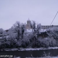 თოვლი, Зестафони