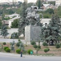 g.saakazde monument, Каспи