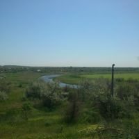 Bazavluk river near the village of Perevozskij Hutora (a suburb of Ordzhonikidze), Орджоникидзе