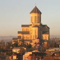 Trinity cathedral sunset, Тбилиси