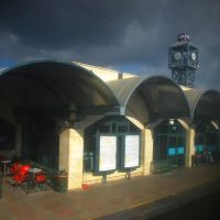 Acres Train Station, Акко