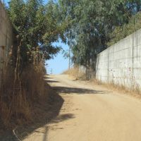 Front of Elroy, through 4x4 vehicles under the road, Israel, Кирьят-Тивон
