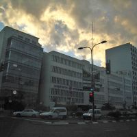 Unipharm, Тель-Авив